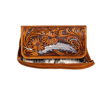 Load image into Gallery viewer, Feather Point Hand-tooled Bag
