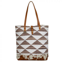Load image into Gallery viewer, GEOMETRICAL TOTE BAG
